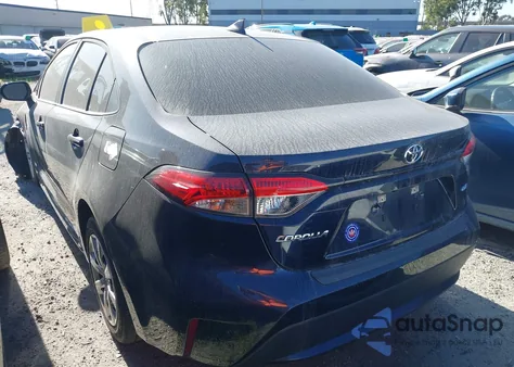 2021 Toyota Corolla Le z USA, uszkodzony, nr VIN 5YFEPMAE0MP163729